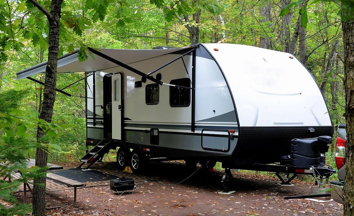 How to Level a Travel Trailer at the Campsite?
