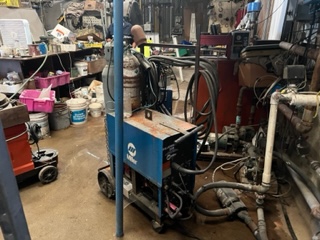 PAST AUCTION - General Industrial & Greenhouse Equipment  