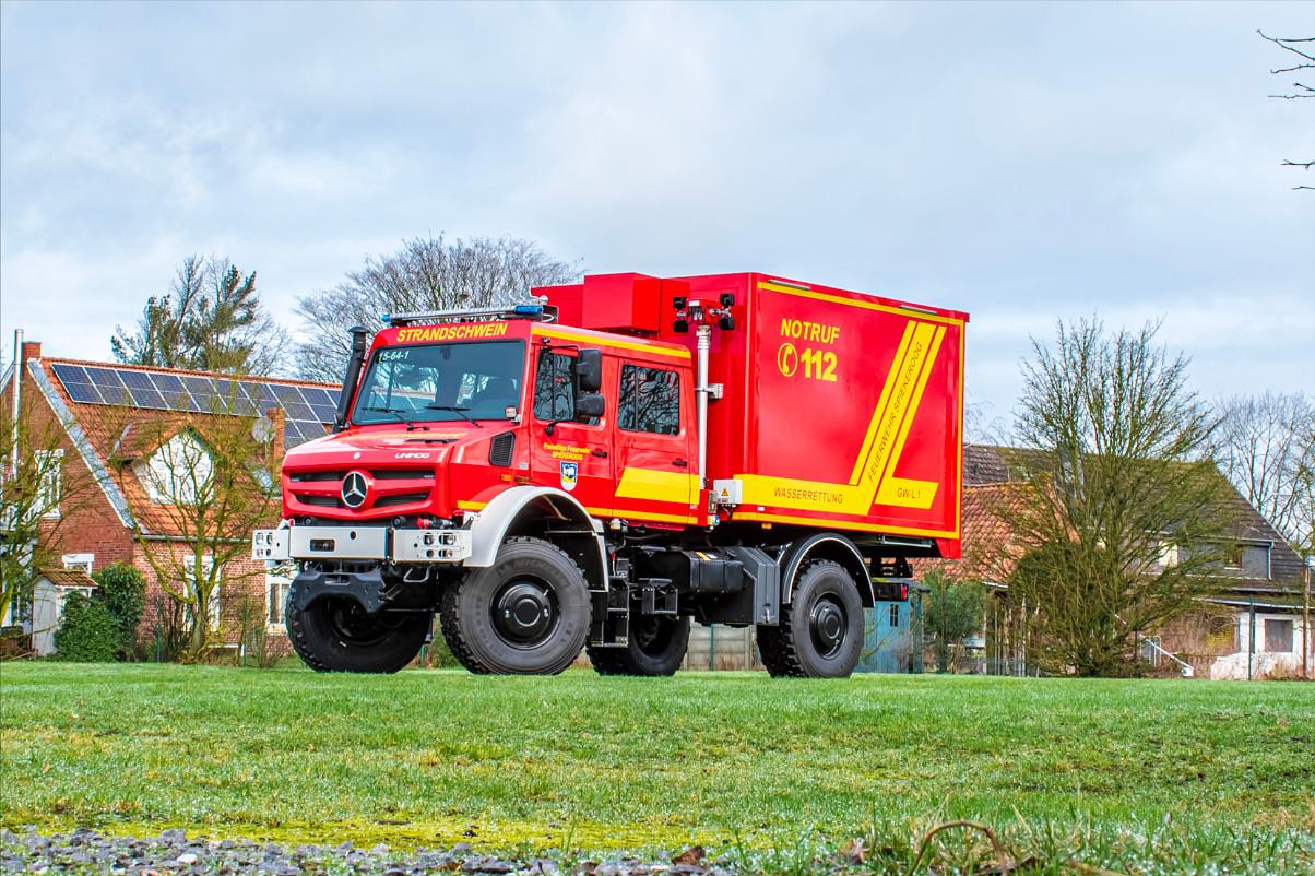 Unimog U5023 für die Freiwillige Feuerwehr auf Spiekeroog