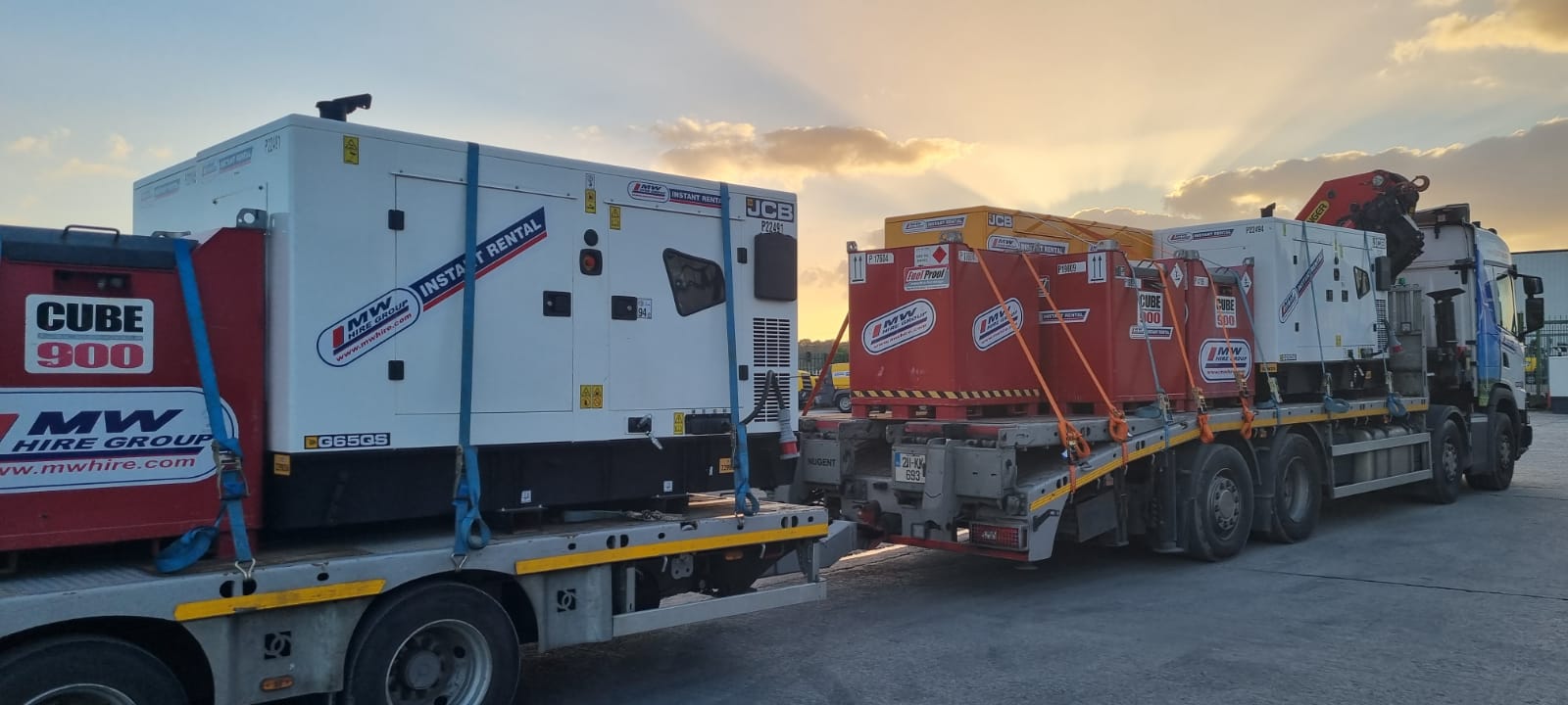 Full load of JCB G65Q5 and Fuel Cube 900Ltr Tanks heading on a rental job in Cork 