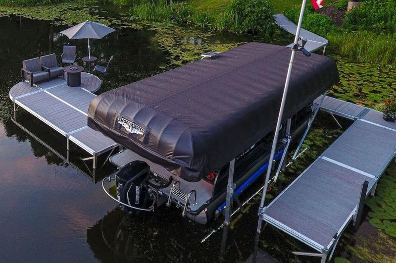 HarborTime canopy cover on a pontoon lift
