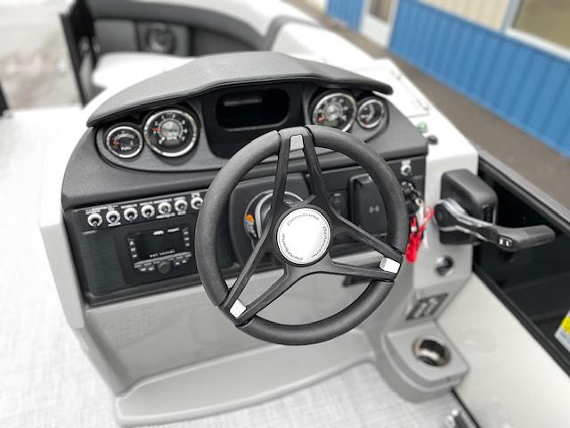 2025 Berkshire CTS Tritoon 150hp on the water
