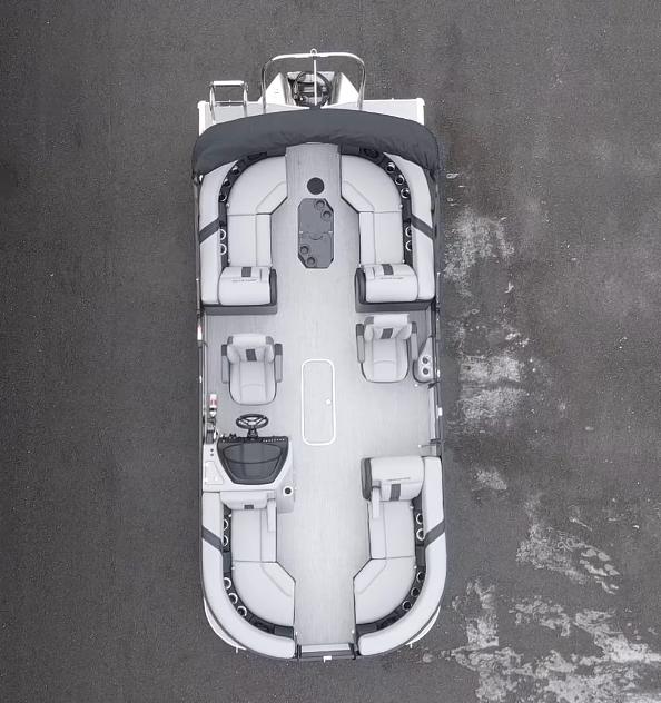 2025 Berkshire CTS Tritoon 150hp seating