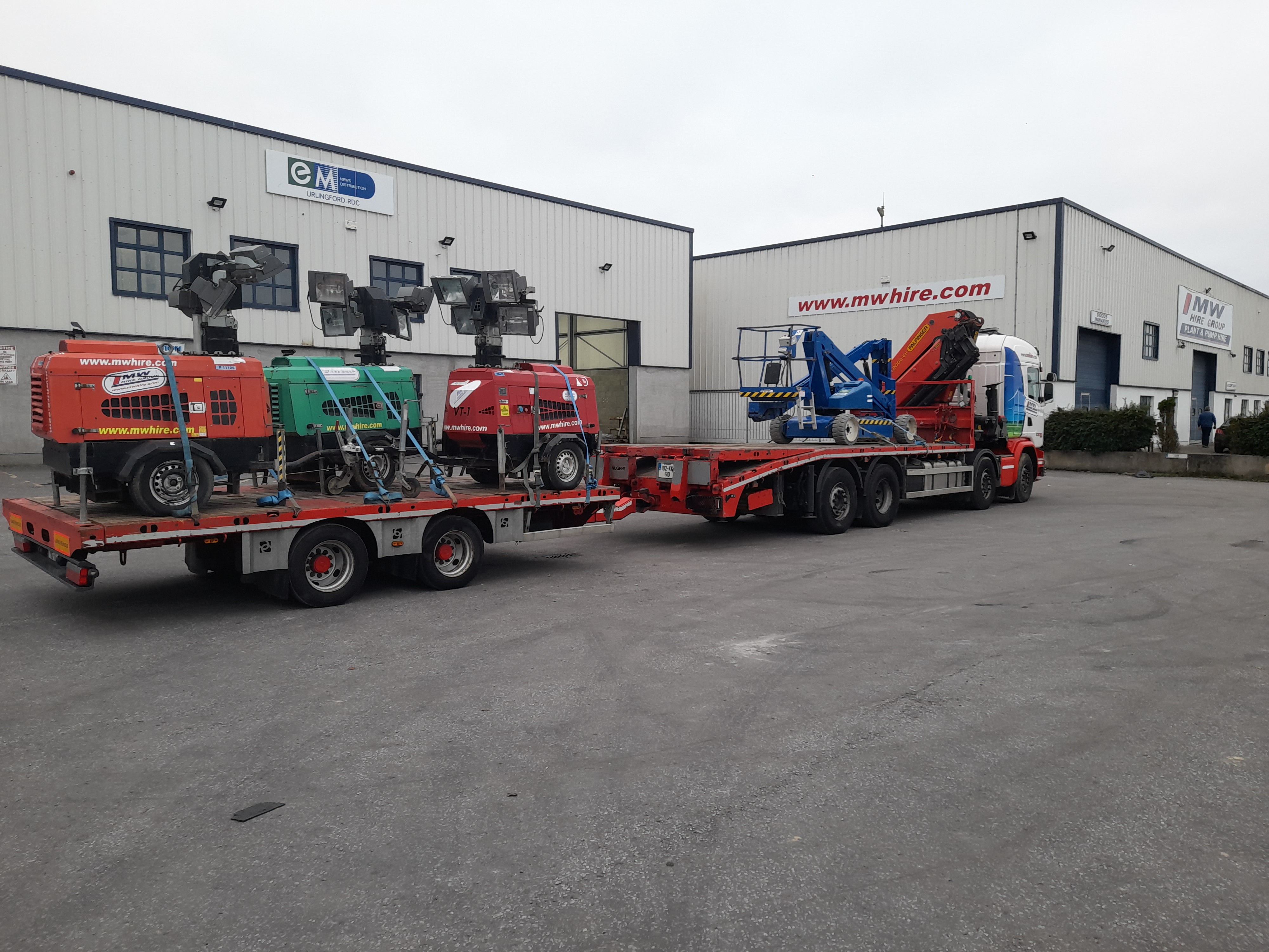 3x Ex Hire Generac VT1 Lighting towers and an Ex Rental Snorkel AB38 Electric Boom SOLD... Delivered to customers in Co. Cork 