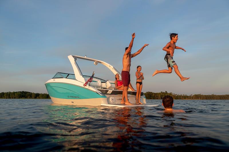 The Minneapolis Boat Show and Wayzata Marine team up to fight cabin fever!