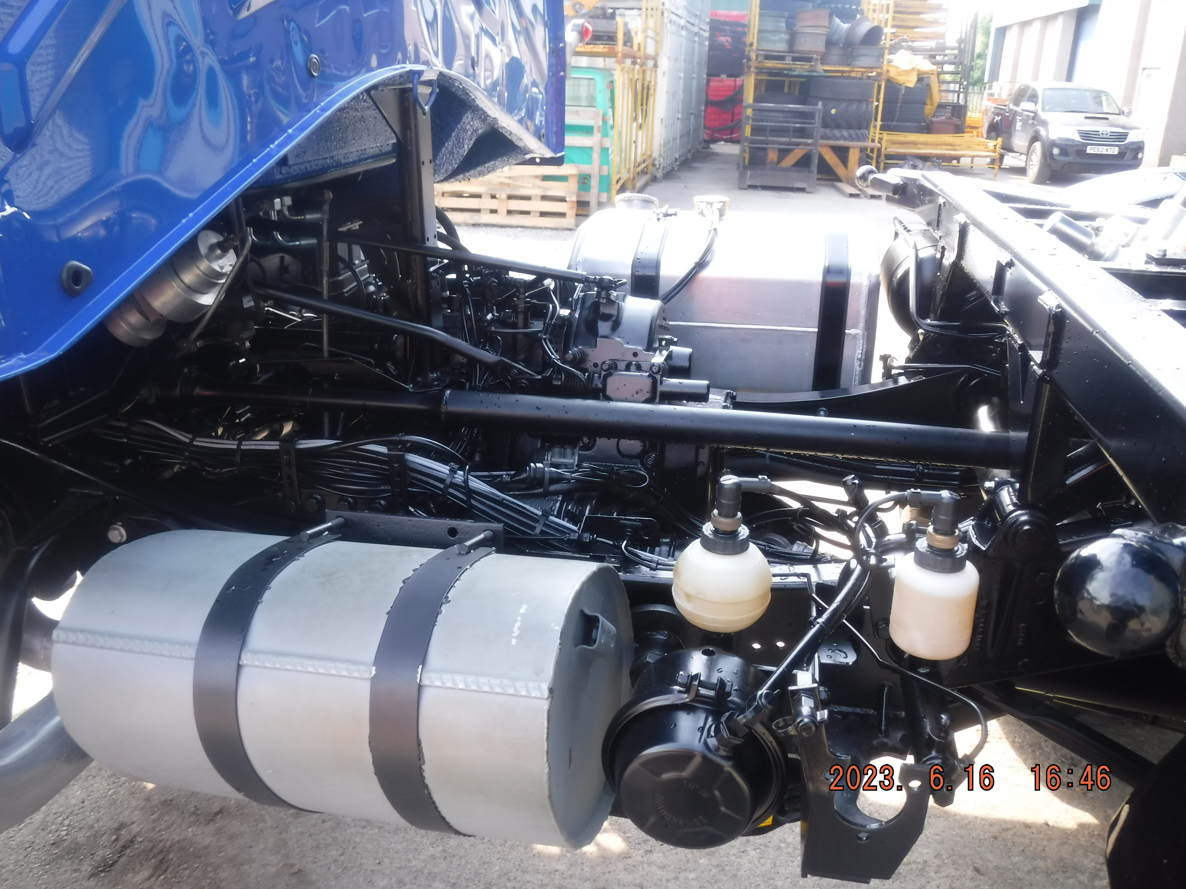 Here you go Unimog fans...