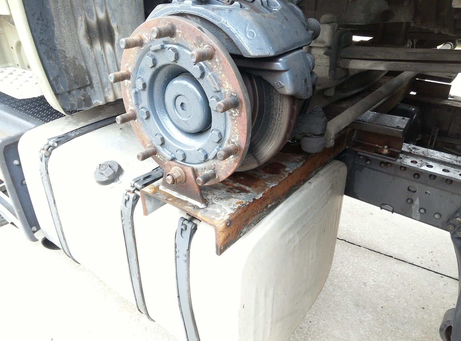 Loading & Transport. Shipping to Dar Es Salaam - Tanzania.