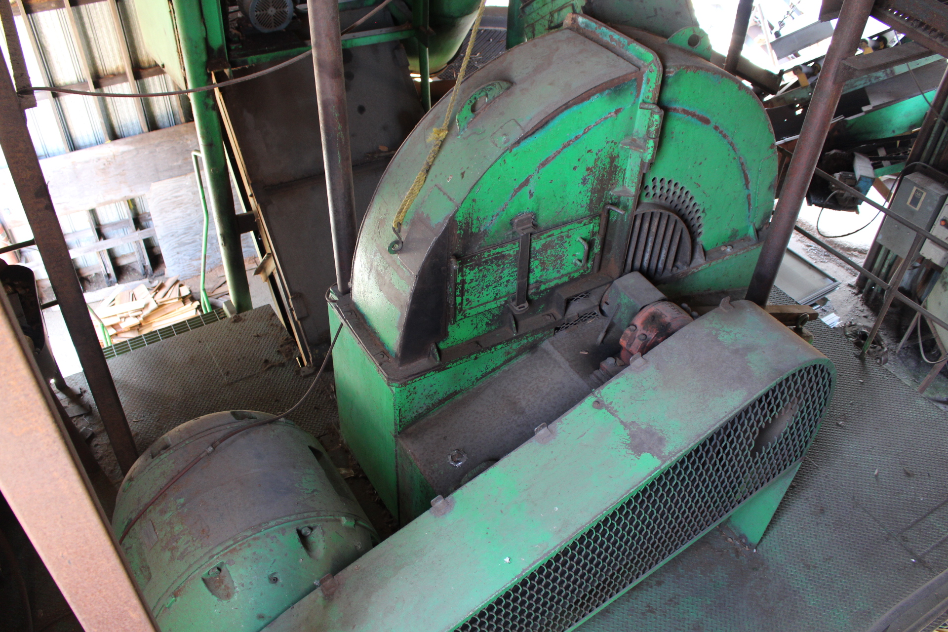 PAST AUCTION- SILVER CREEK PREMIUM PRODUCTS & MISSION SHAKE & SHINGLES 