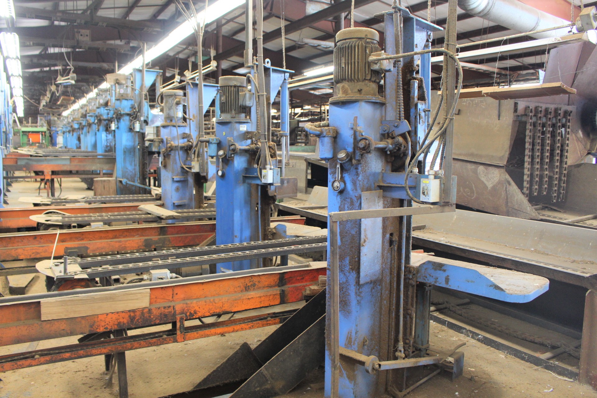 PAST AUCTION- SILVER CREEK PREMIUM PRODUCTS & MISSION SHAKE & SHINGLES 