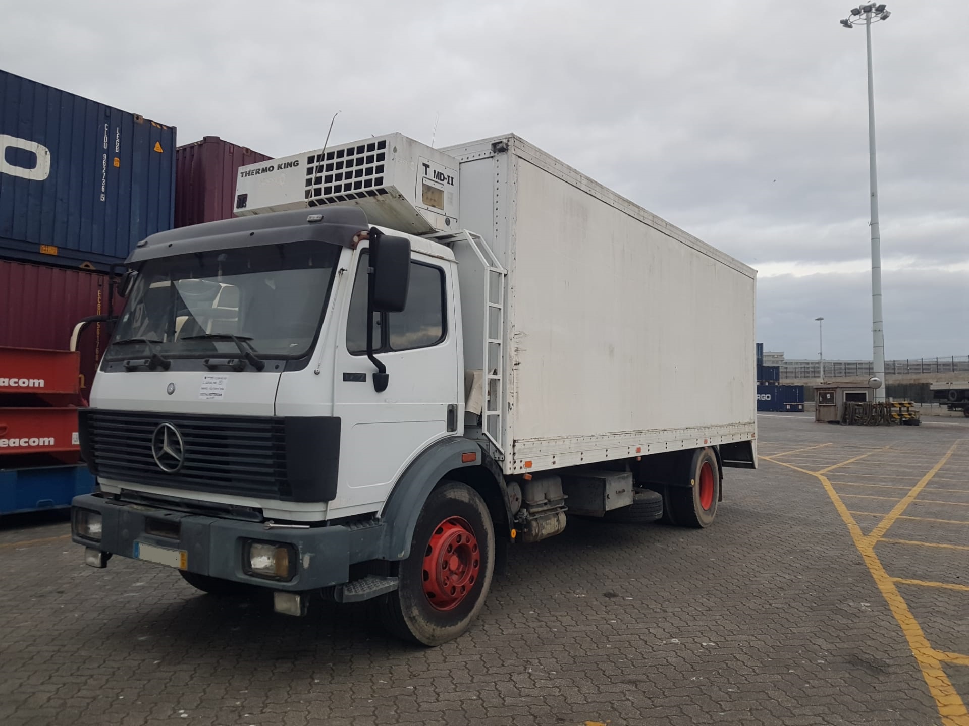 Shipping of Mercedes Benz 1717 to Rotterdam - The Netherlands.