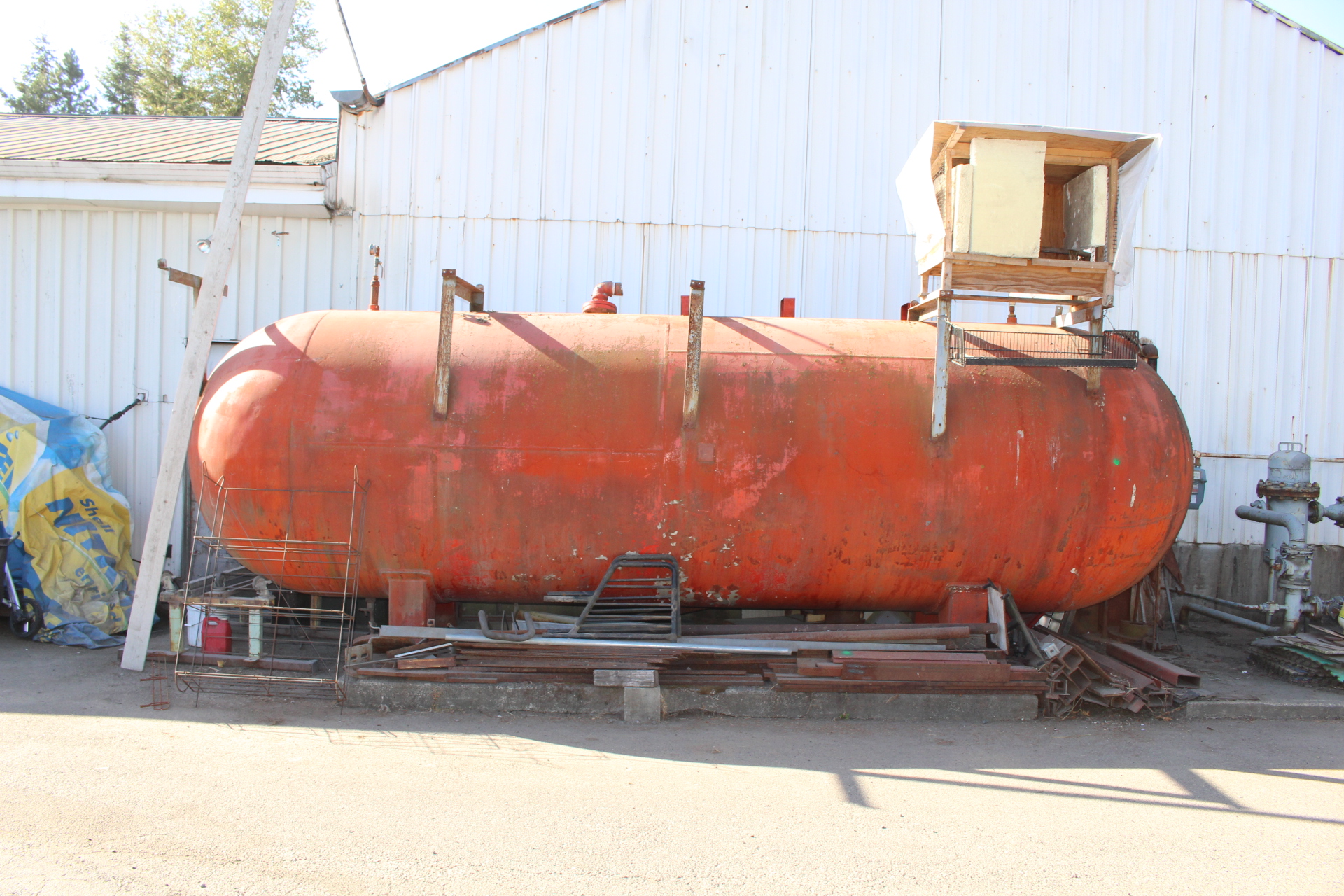 PAST AUCTION - General Industrial & Greenhouse Equipment  