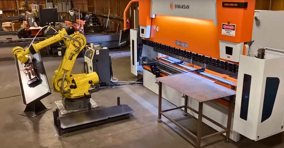 Tips for Integrating Robots Into Your Warehouse