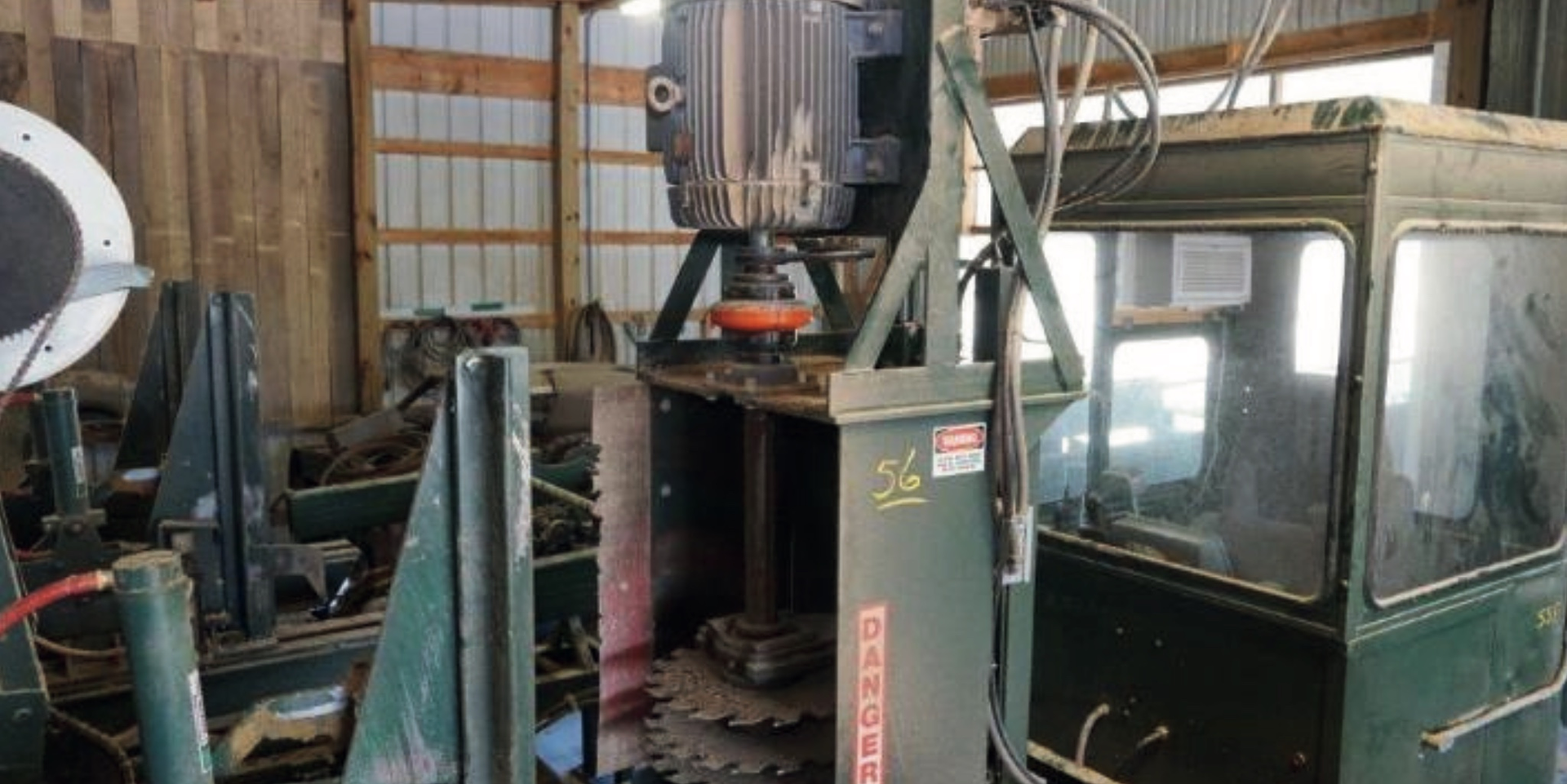 Vertical vs. Horizontal Edgers: Choosing the Right Option for Your Mill