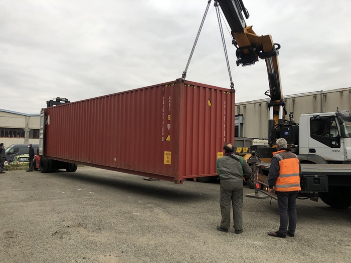 Industrias VANNI in Santiago Cile stampa ora su KOMORI LS 640+C