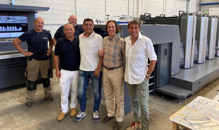 Nuovissima RMGT 970PF-8 LED-UV alle Grafiche Baroncini