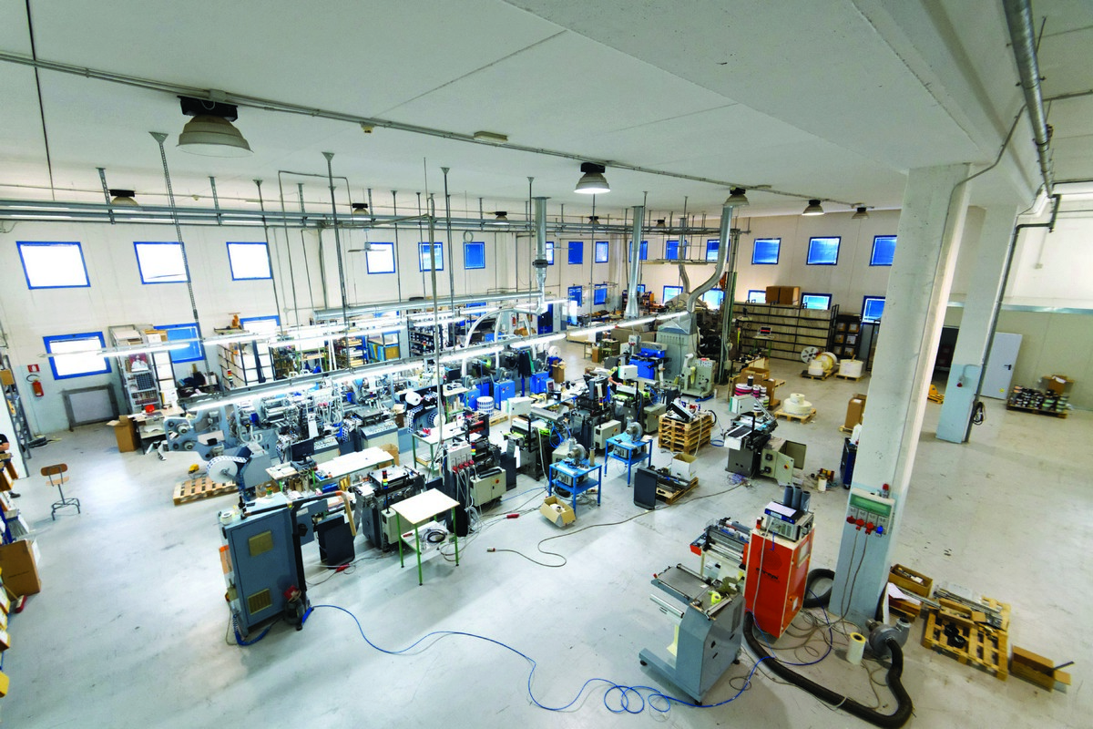 Tagliacarte POLAR 115 X di ultima generazione alla Print In Italy Srl