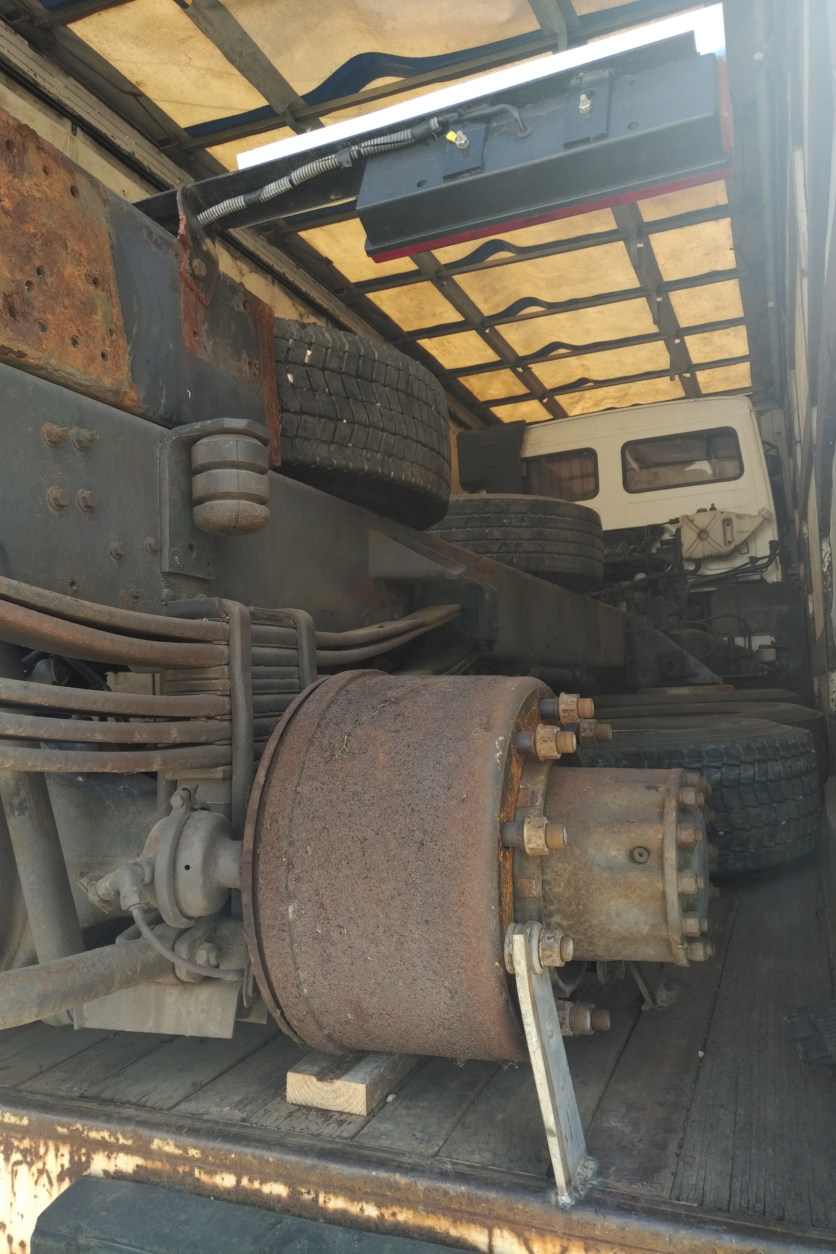 Transport & Delivery to Leixoes Docks - Portugal. Shipping to Lagos - Nigeria.