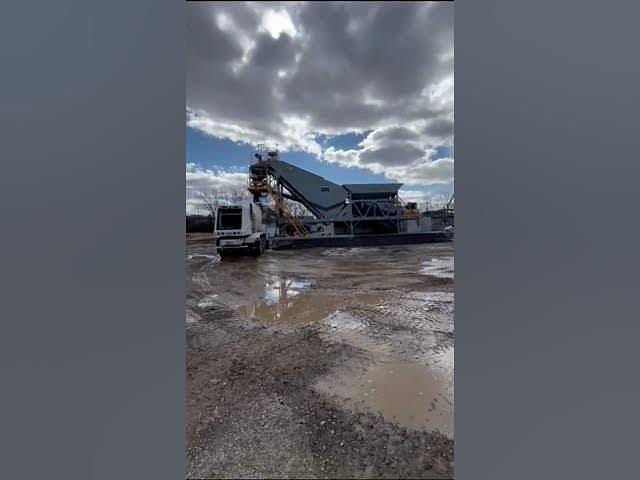 LINTEC ASPHALT BATCH PLANT CSD 1510 WORKING (PLANTA ASFALTO BACHEO LINTEC CSD 1510 EN PRODUCCIO)