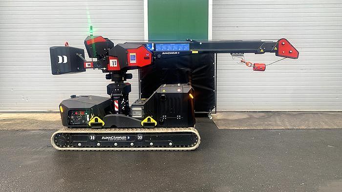 Pick and Carry Cranes: The Perfect Solution for Tight Spaces and Complex Projects