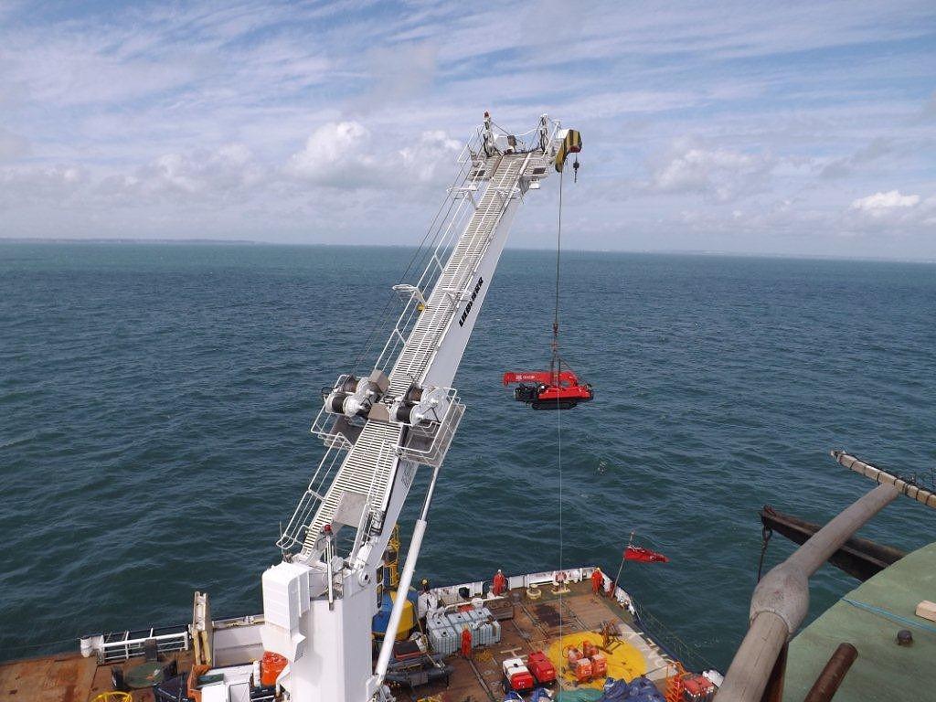 Supporting Offshore Wind Farms: When Mini Spider Cranes Take the Lead