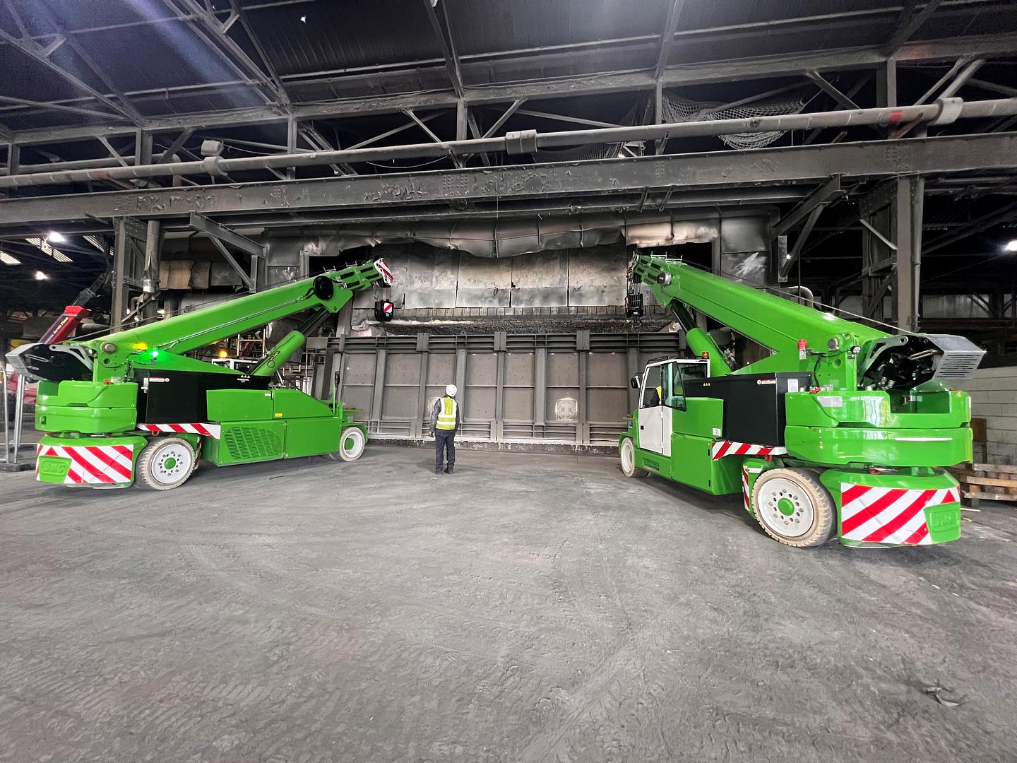 Pick and Carry Cranes for Machinery Relocation in Restricted Spaces