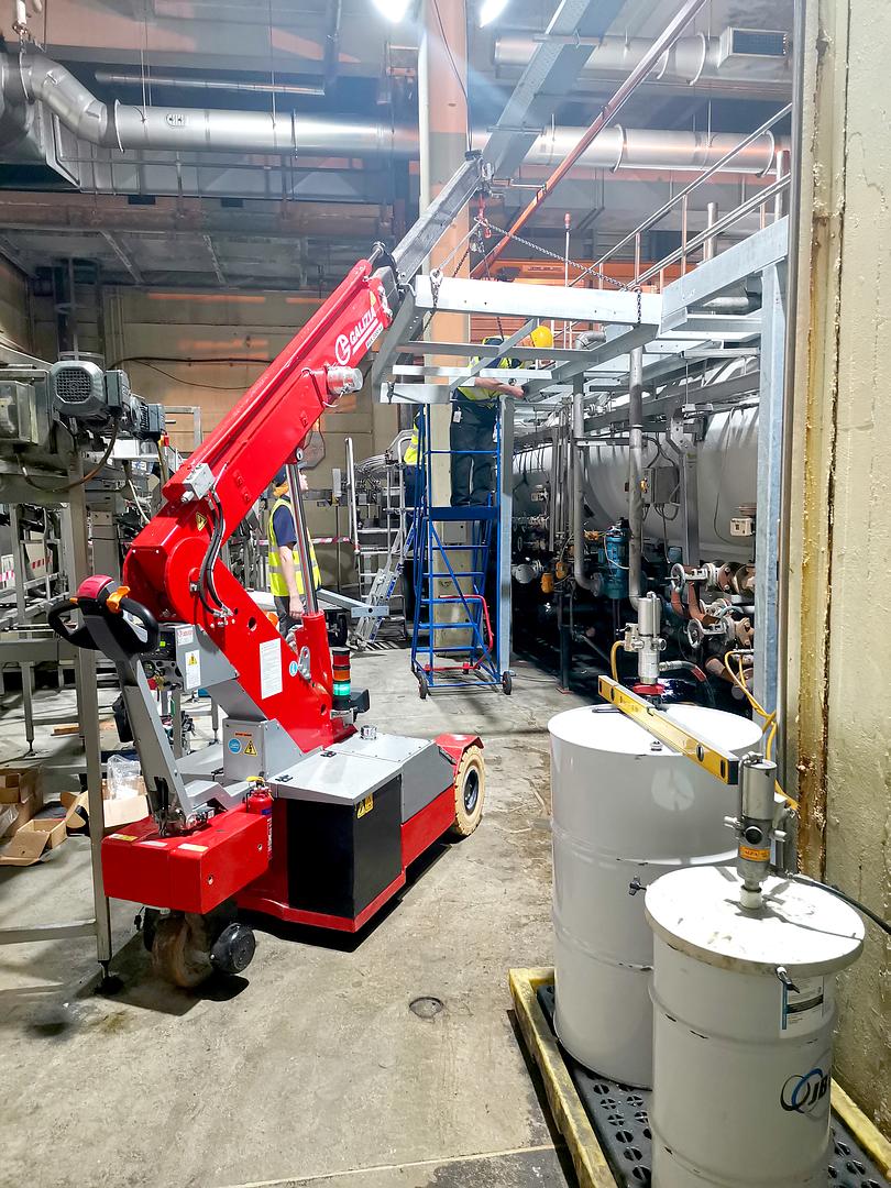 Pick and Carry Cranes for Machinery Relocation in Restricted Spaces