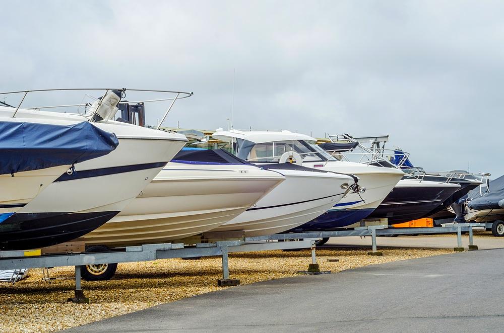 3 Reasons to Buy a New Boat