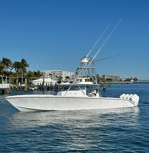 Why Center Consoles Are Florida’s Go To Boats