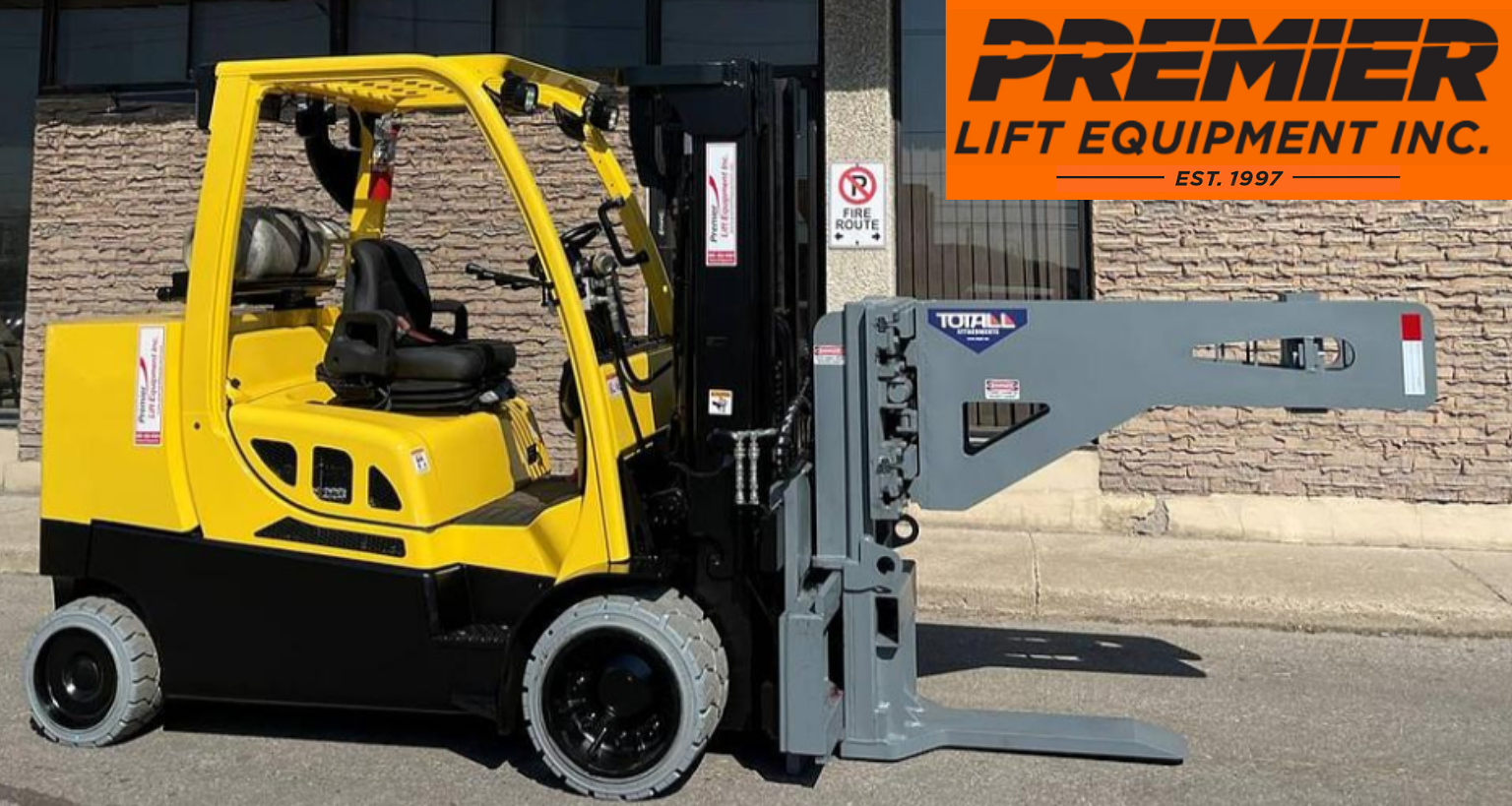 Forklift Attachments That Actually Save You Money – From Sideshifters to Safety Cages