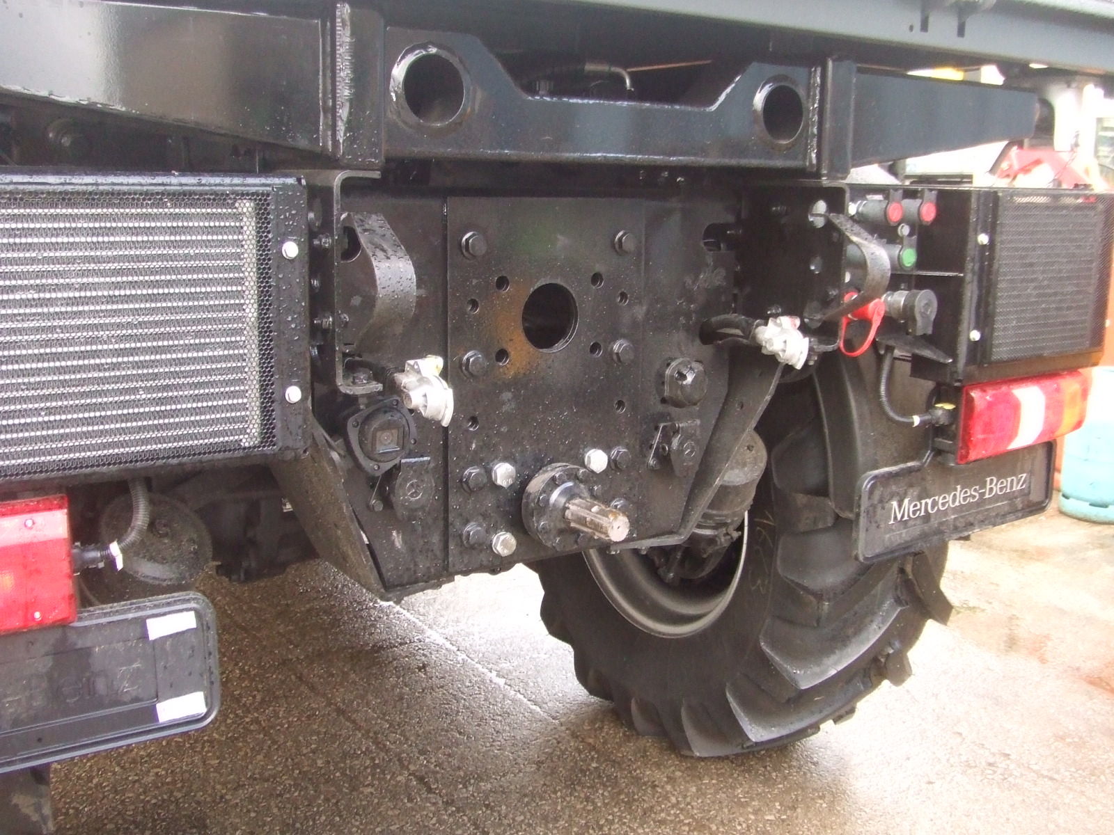 U430 UGE U300 300HP UNIMOG AT INGLETON