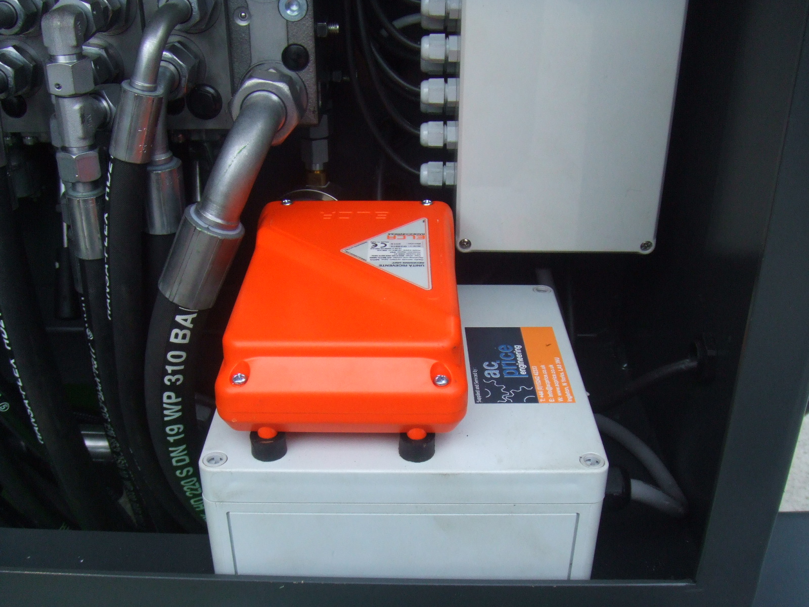  HM8-500K WITH POWERED INFEED BED