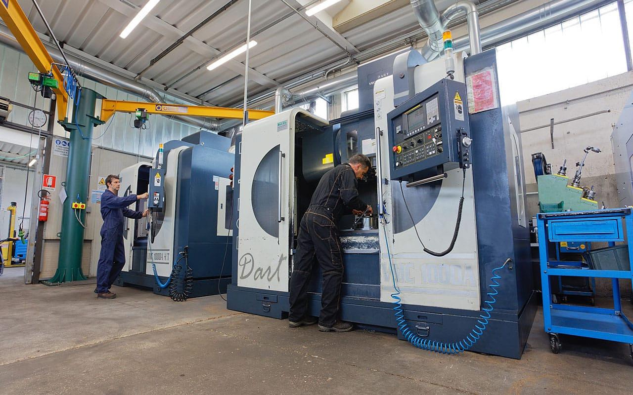 DART e MACH T: Dal 1983, una Storia di Eccellenza nelle Macchine Utensili 🏆
