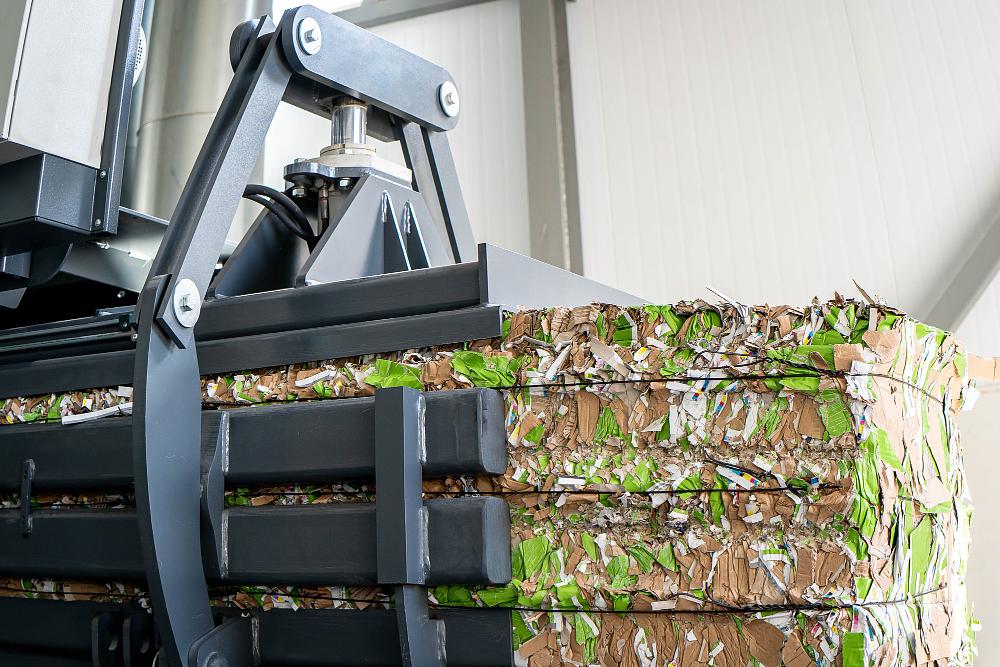 6 Key Benefits Of Renting Recycling Equipment