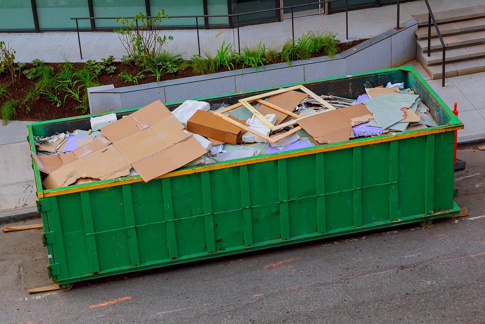 Trailer Vs. Dumpster Rental: Finding The Best Waste Solution For Your Business