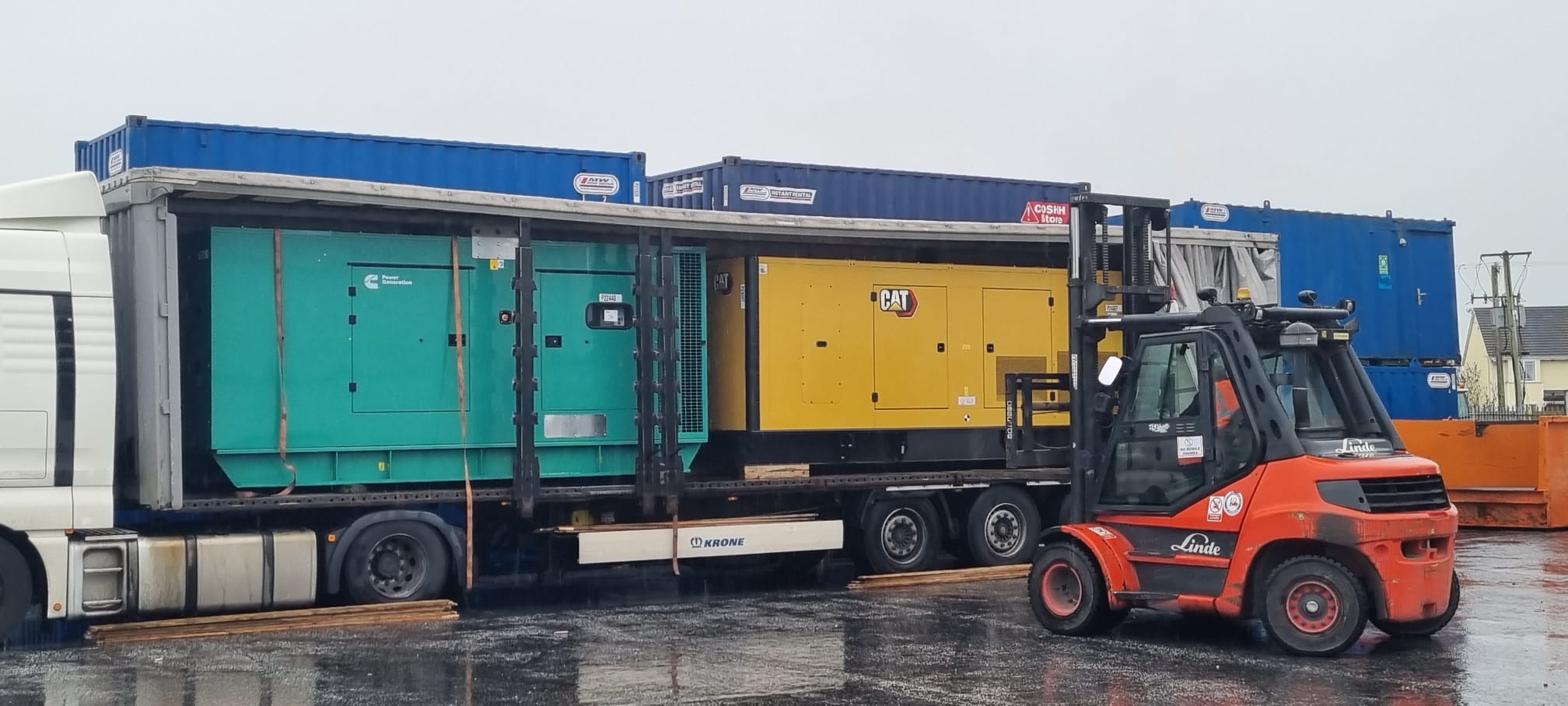 New 715 CAT and 550 Cummins heading to a customer in Poland 