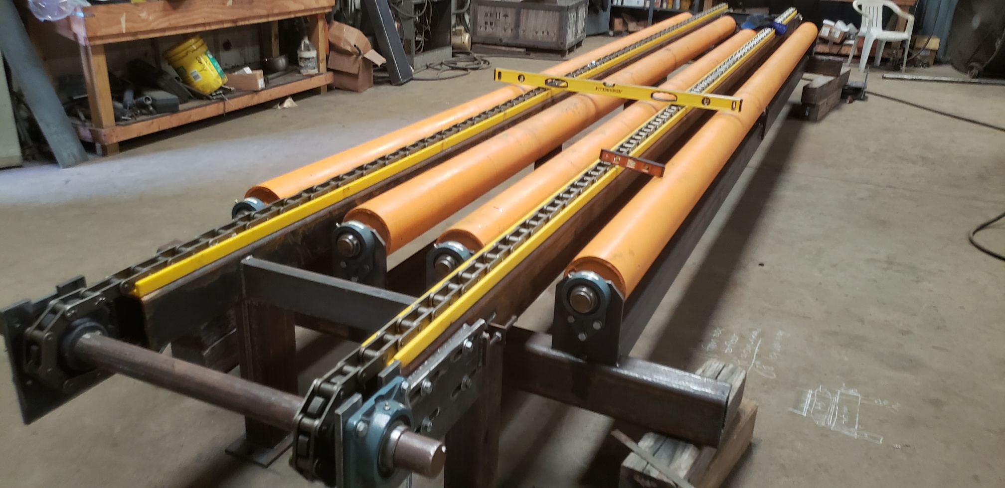 New package transfer for strapping station