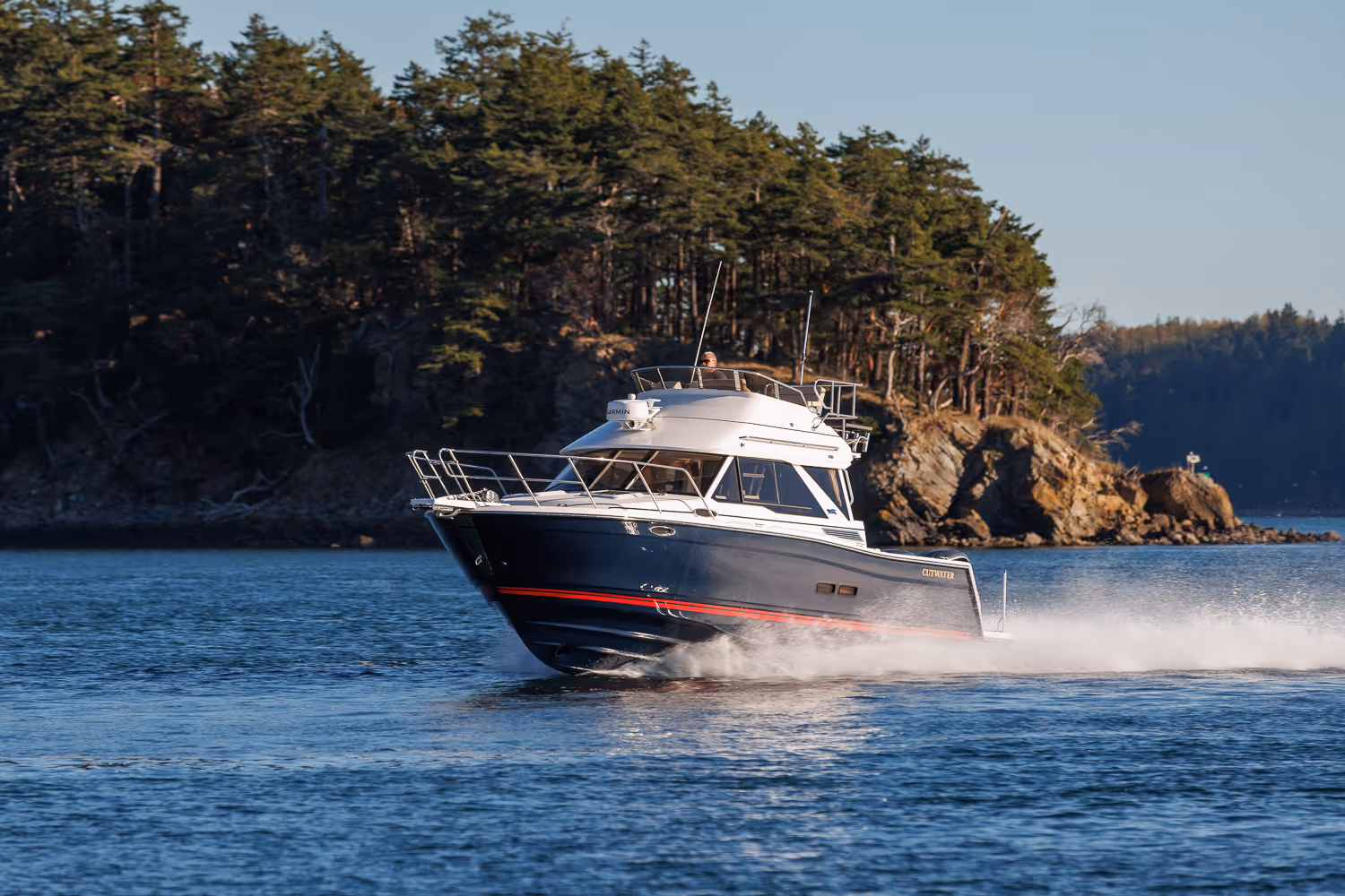 Introducing the 2026 Cutwater C-308 Command Bridge