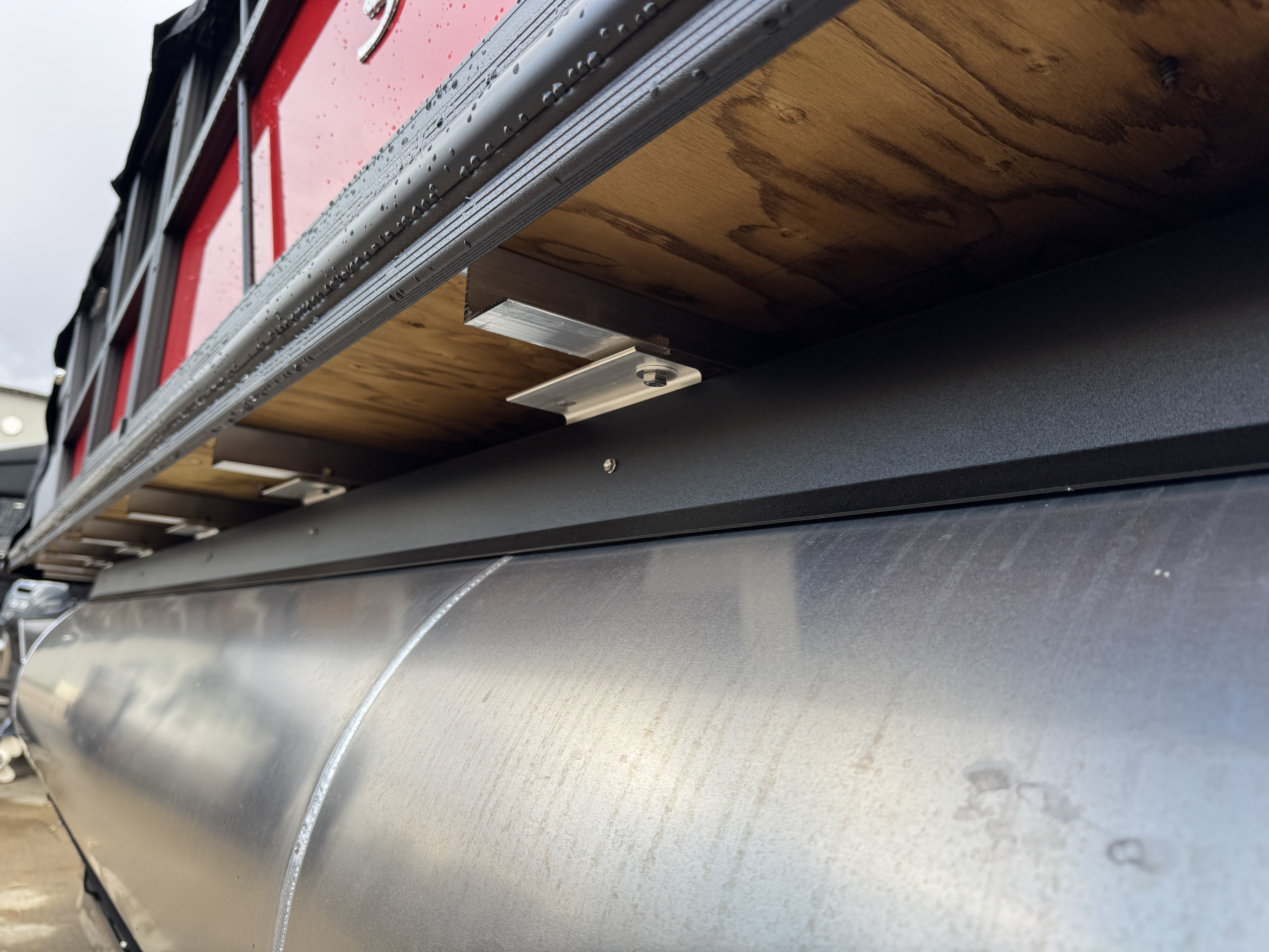What’s Under Your Pontoon Matters: Understanding Hat Channels
