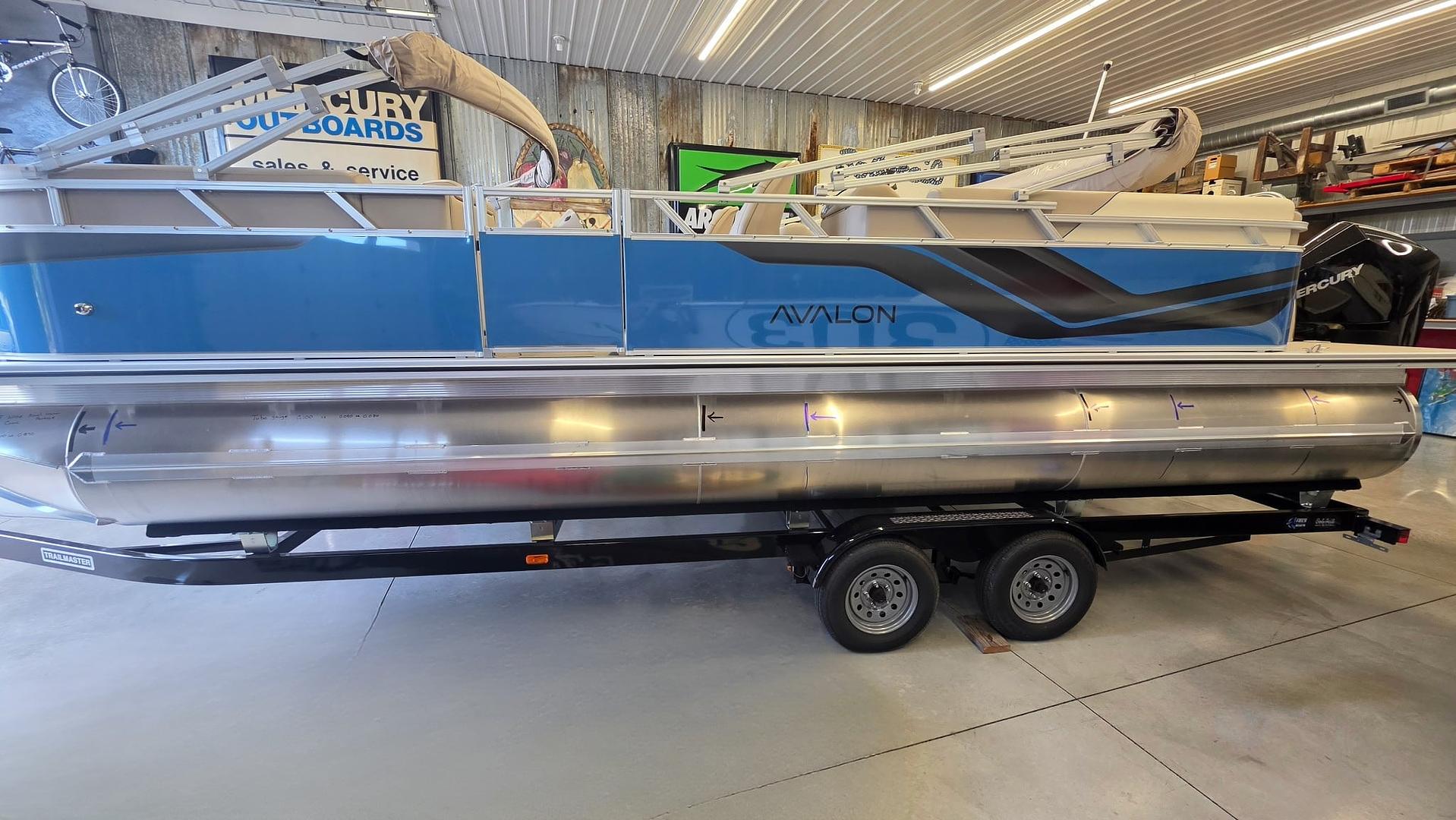 Avalon Pontoons Built for Commercial Rental Use