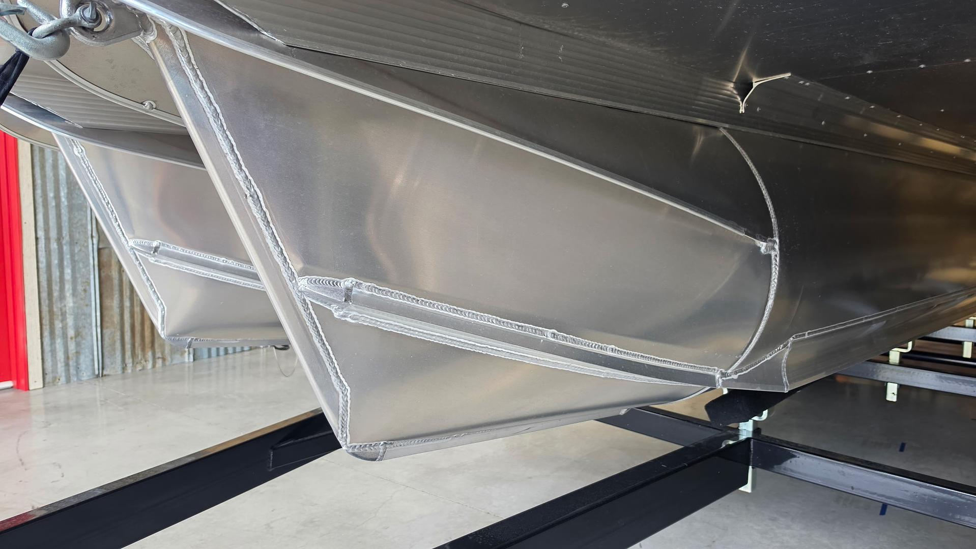 Avalon Pontoons Built for Commercial Rental Use