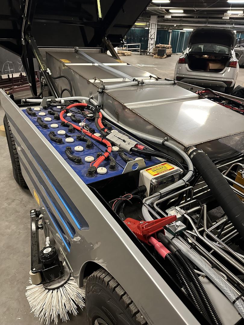 Olympia Millennium E electric ice resurfacer — battery inspection and replacement service