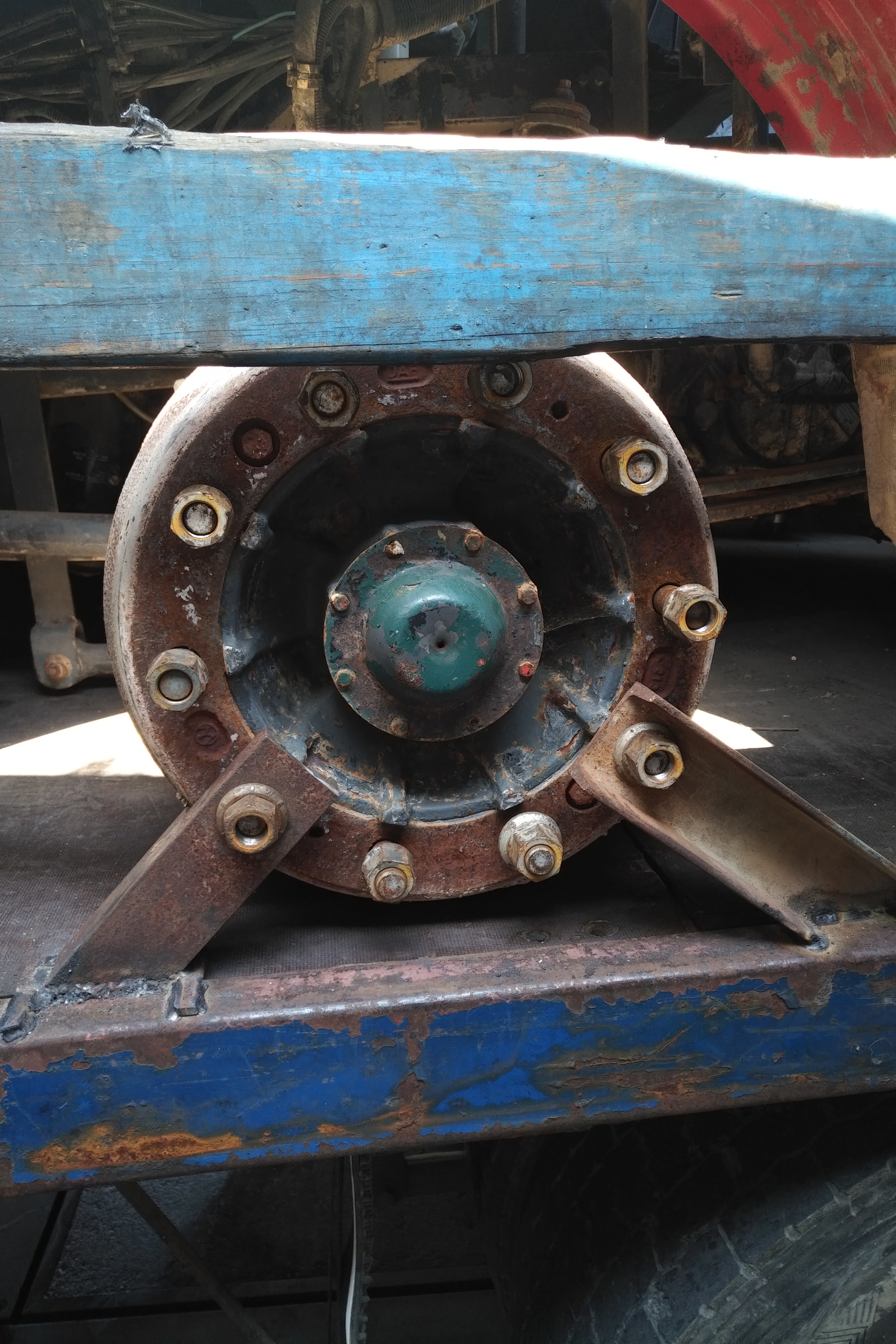 Transport & delivery to Port. Shipping to Lagos - Nigeria.