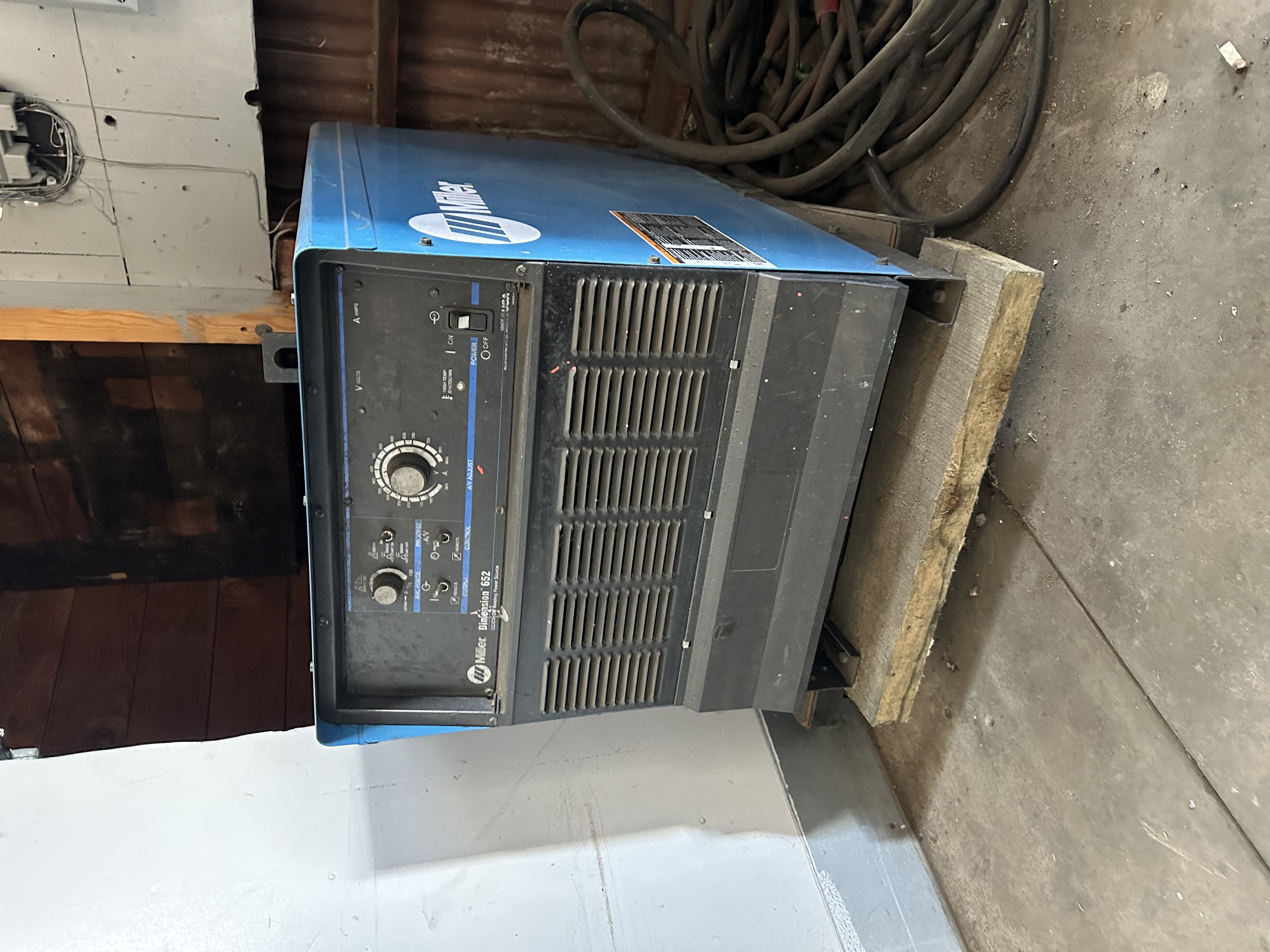 SHEETMETAL FABRICATION FACILITY - CLICK TO VIEW SOME OF THE WORLD FAMOUS ART PIECES! - August 29th, 2024