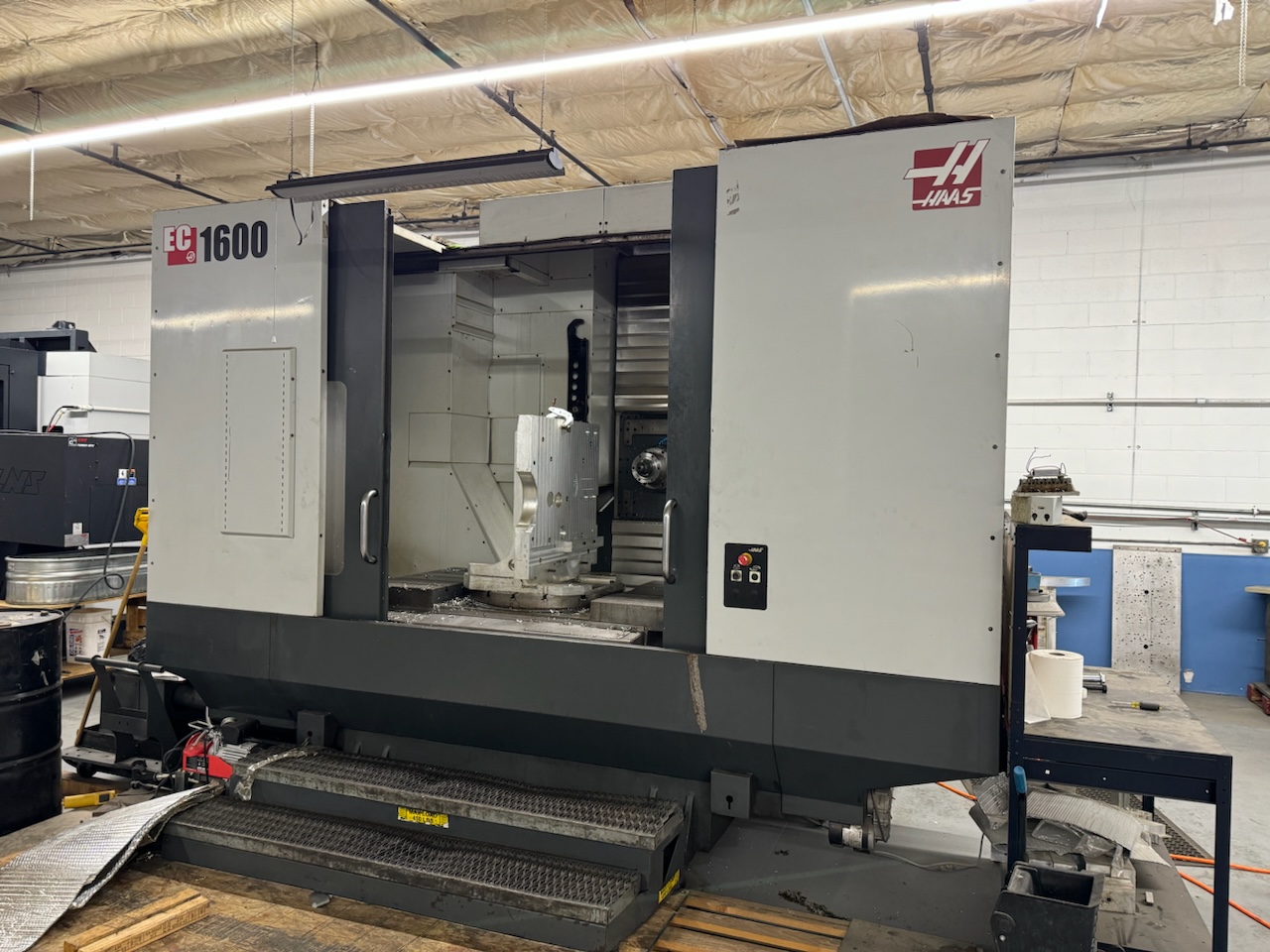 DOOSAN & HAAS 5-Axis Large Capacity CNC Machine Shop