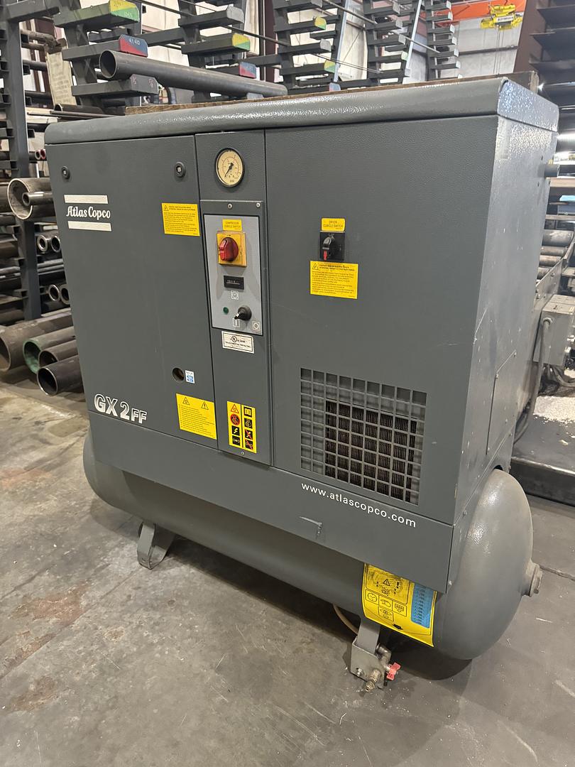 FABRICATION LIQUIDATION REDDING CA. HYD-MECH, PIRANHA, FLAT BED TRUCKS, CINCINNATI, AKS, AND MORE