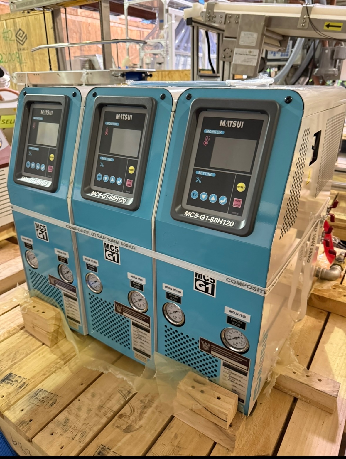 MAJOR MEDICAL PLASTIC INJECTION MOLDING EQUIPMENT