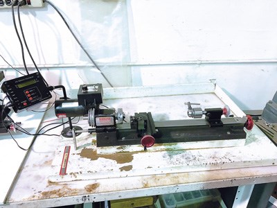 ONLINE AUCTION FROM THE PREMISES OF ACCELER-RAY INC