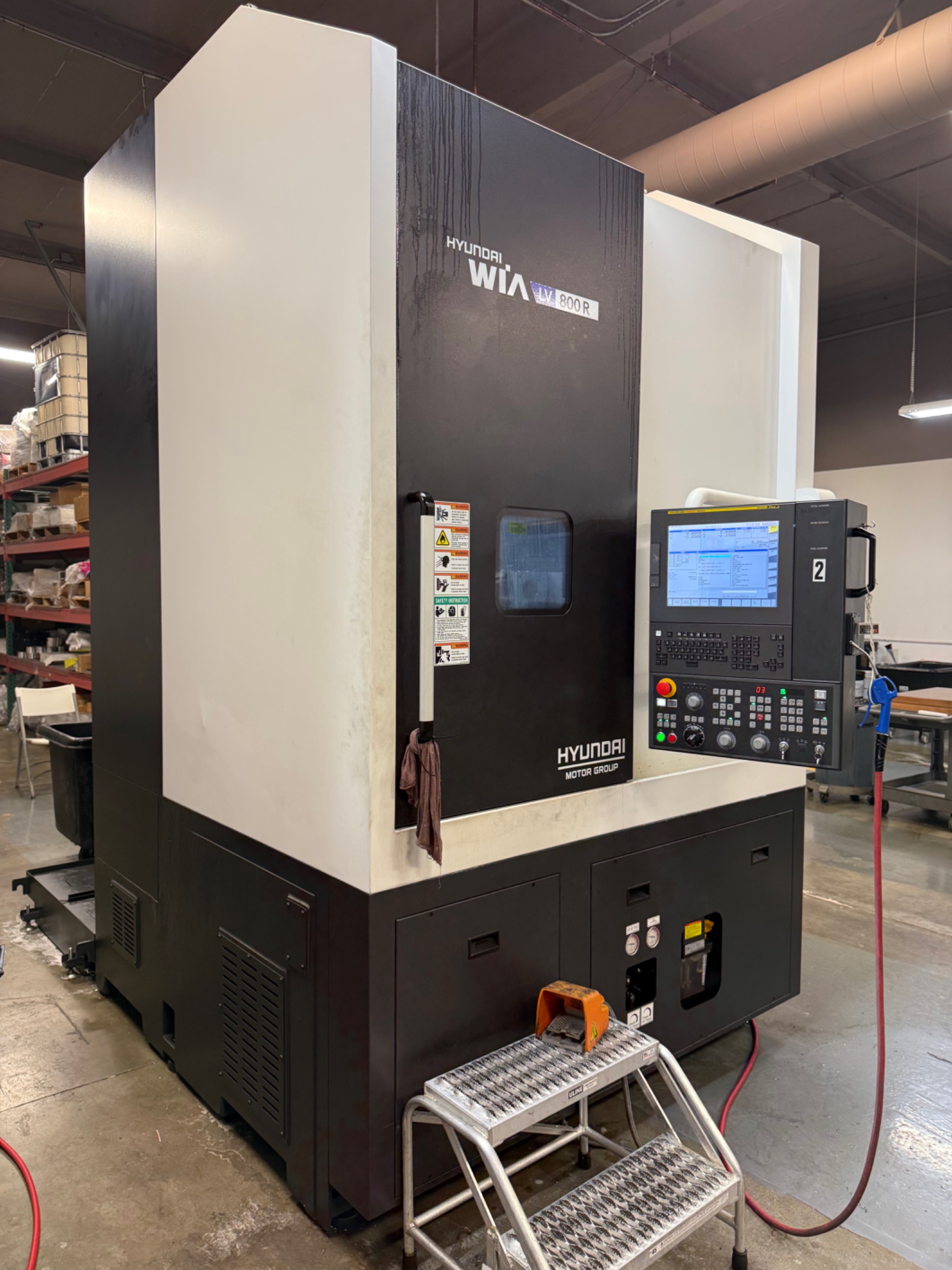 ORDERLY LIQUIDATION OF LATE MODEL HYUNDIA WIA CNC VTLS, DOOSAN CNC LATHE, KAESER AIR COMPRESSORS.