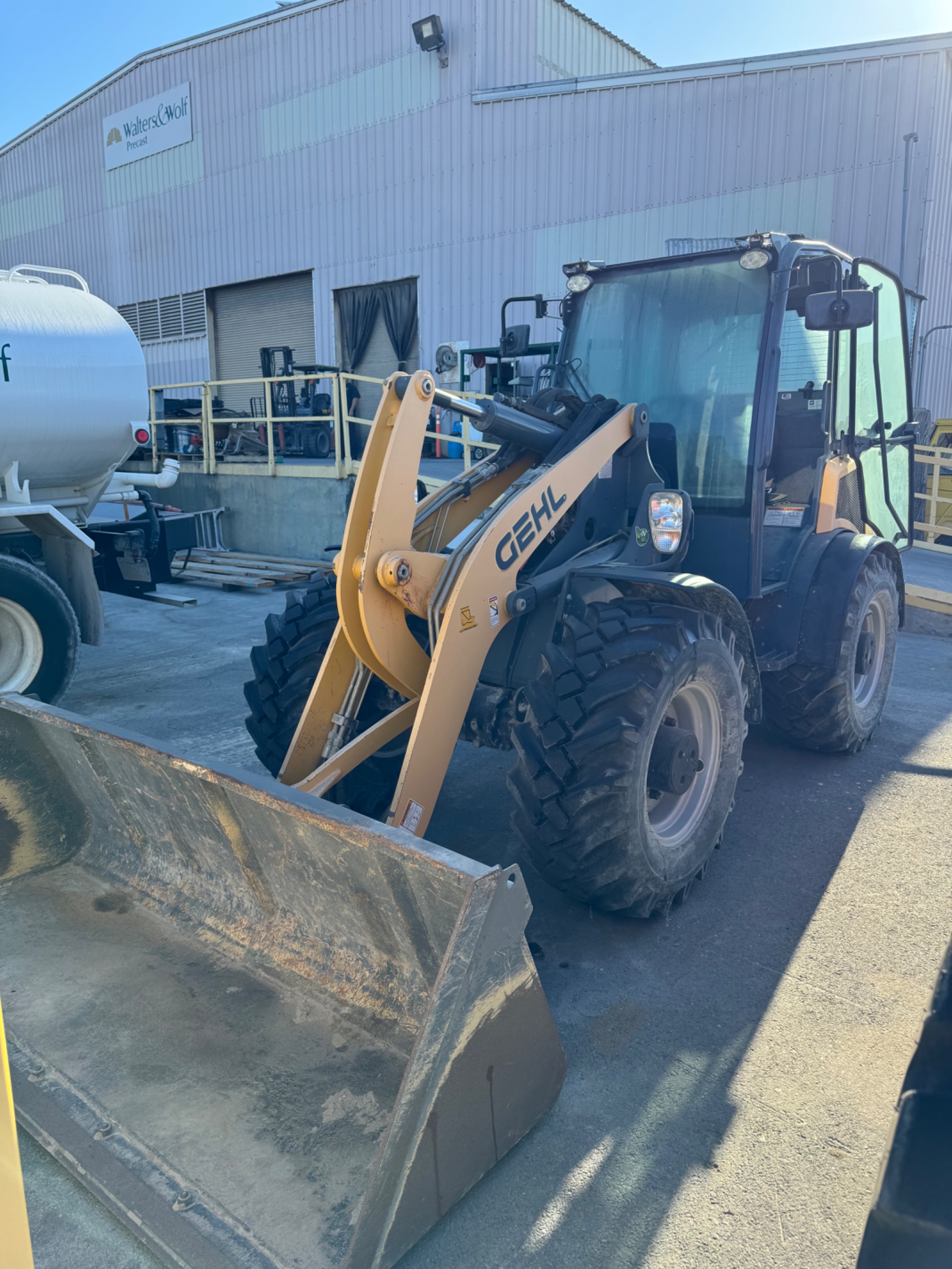 Walters & Wolf Precast Division Auction