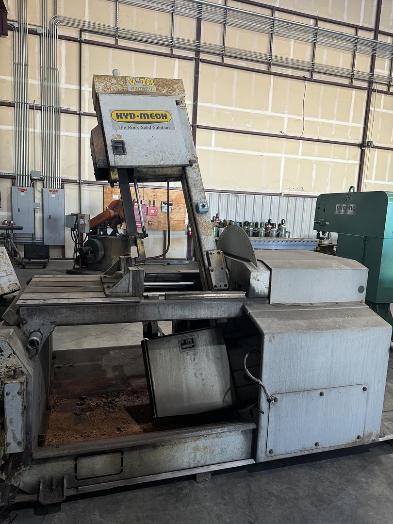 FABRICATION LIQUIDATION REDDING CA. HYD-MECH, PIRANHA, FLAT BED TRUCKS, CINCINNATI, AKS, AND MORE